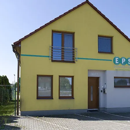 Apartmanovy Dum Rotor * Kunovice