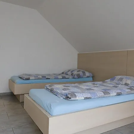 Apartmanovy Dum Rotor Daire Kunovice